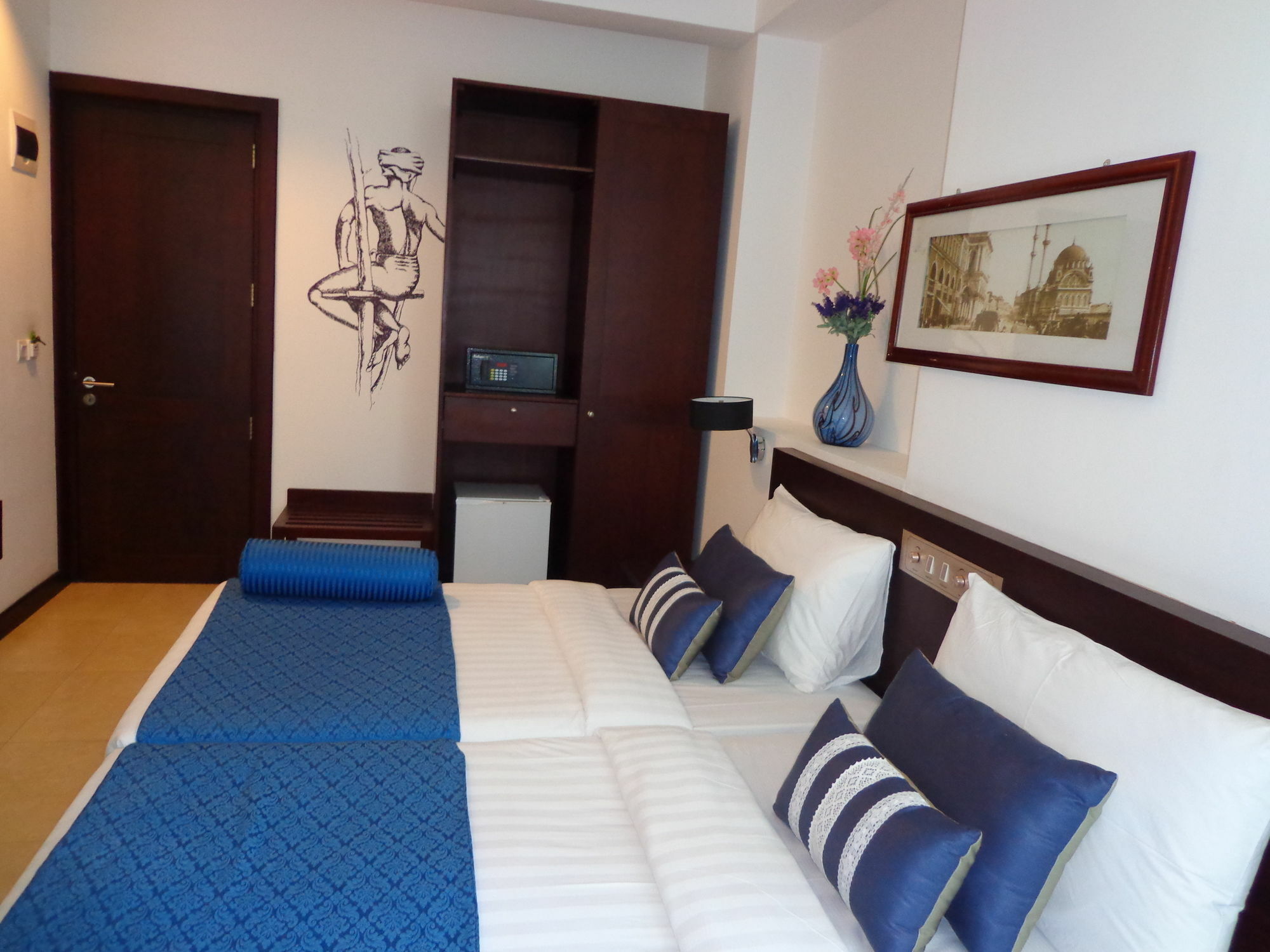 เอิร์ล เรด ปัสซิกุทาห์ Hotel Passikudah ภายนอก รูปภาพ